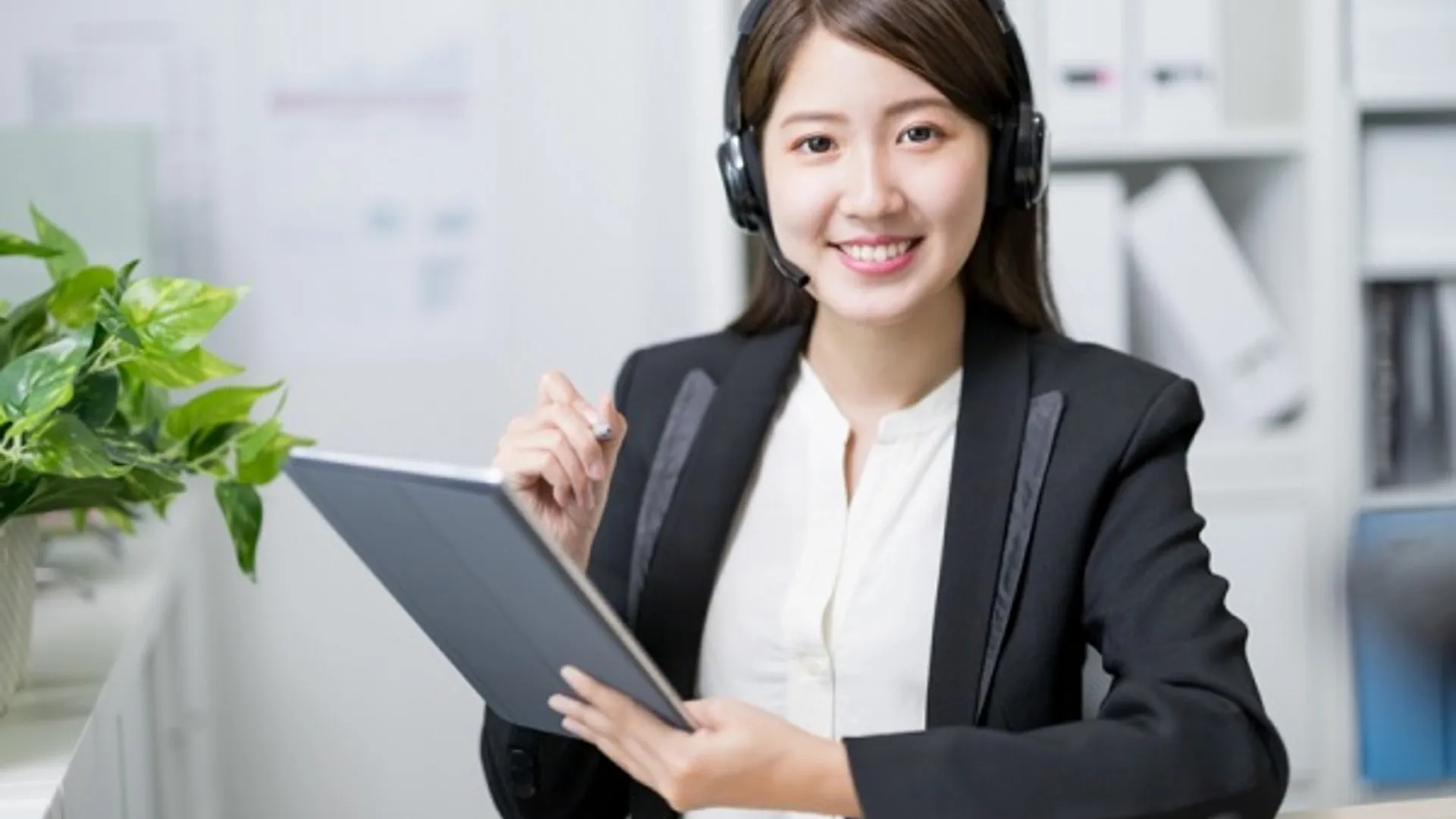 Hình ảnh hỗ trợ khách hàng DEBET